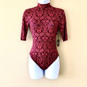 *NEW Forever21 Red Ornate Print Bodysuit Size-XL